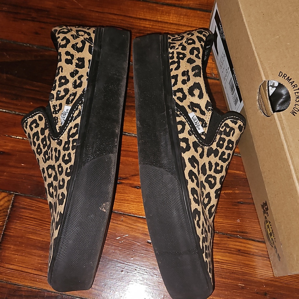 Vans Platform Leopard Print Slip-On Sneakers in Tan and Black - Picture 6 of 6
